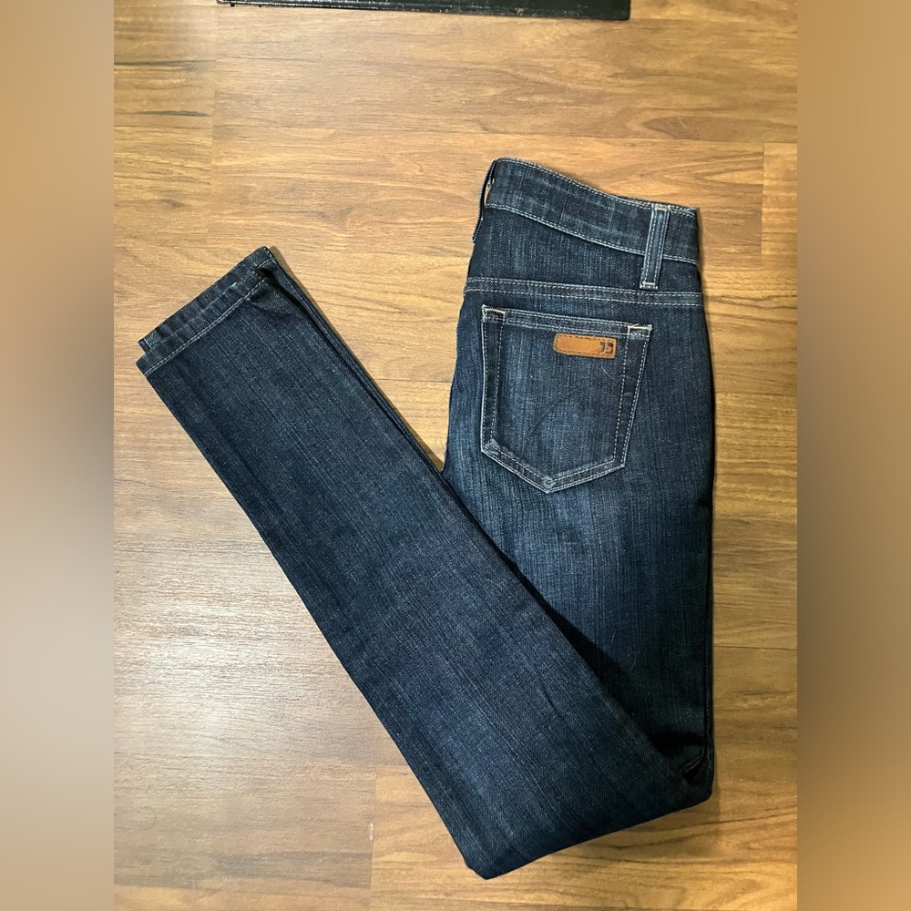 Joe’s Jeans "The Skinny" - 25 - Dark Blue - EUC
